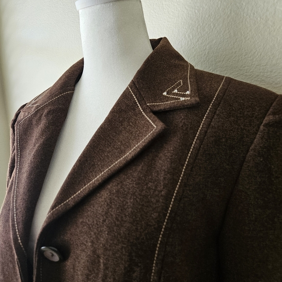 Vintage Coat - Picture 4 of 11